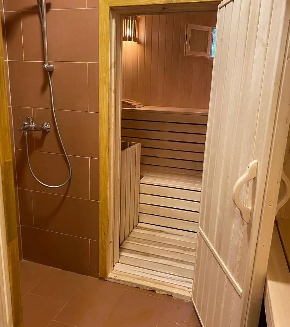 Green Zyland Apartment باتومي